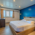 Cabin thumbnail 4