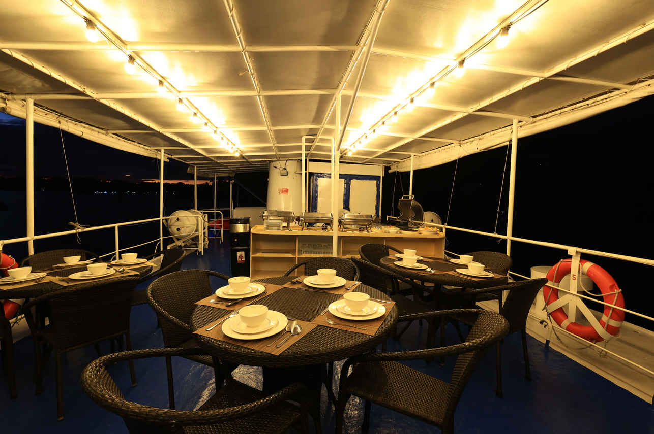 Palau Sport Liveaboard