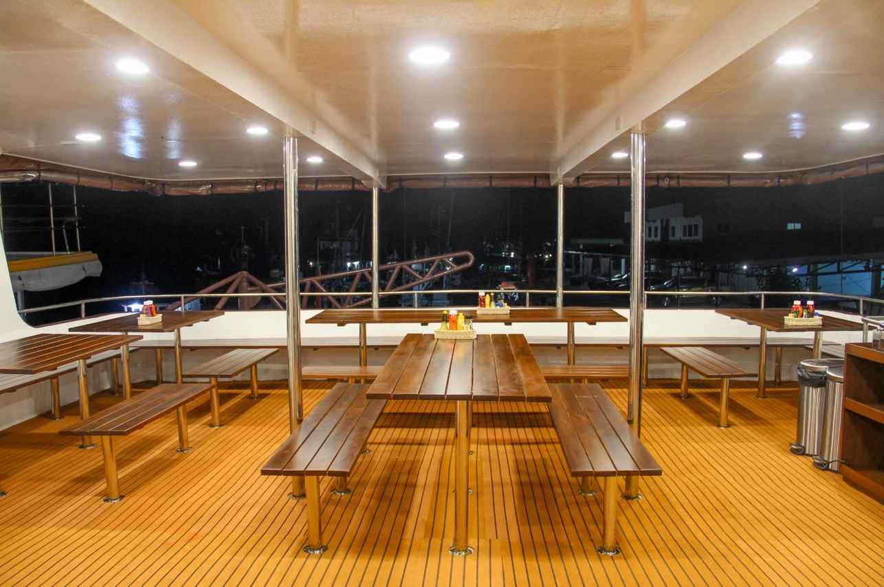 Raga Liveaboard