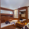 Cabin thumbnail 3
