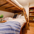 Cabin thumbnail 5