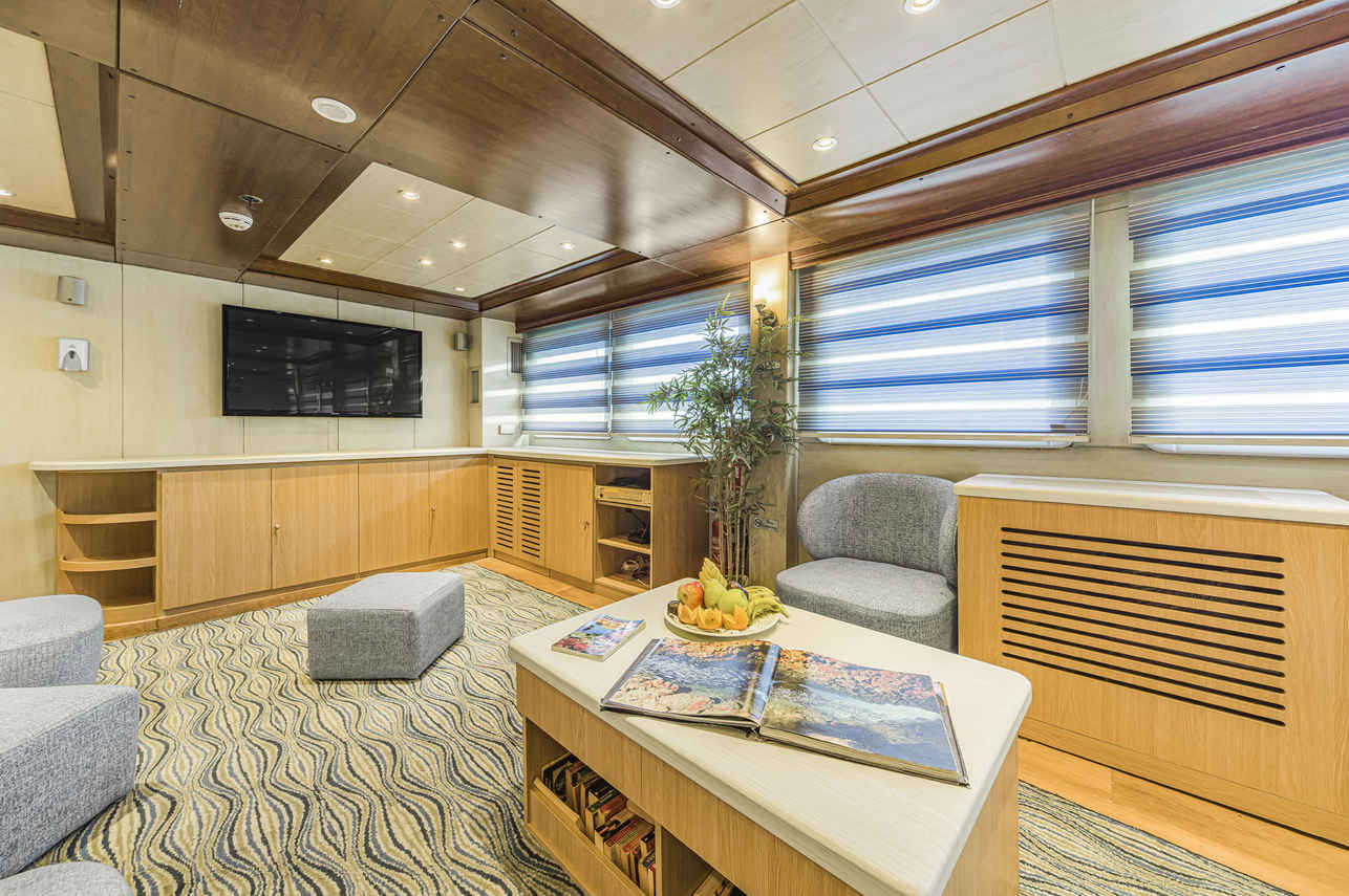 Royal Evolution Liveaboard