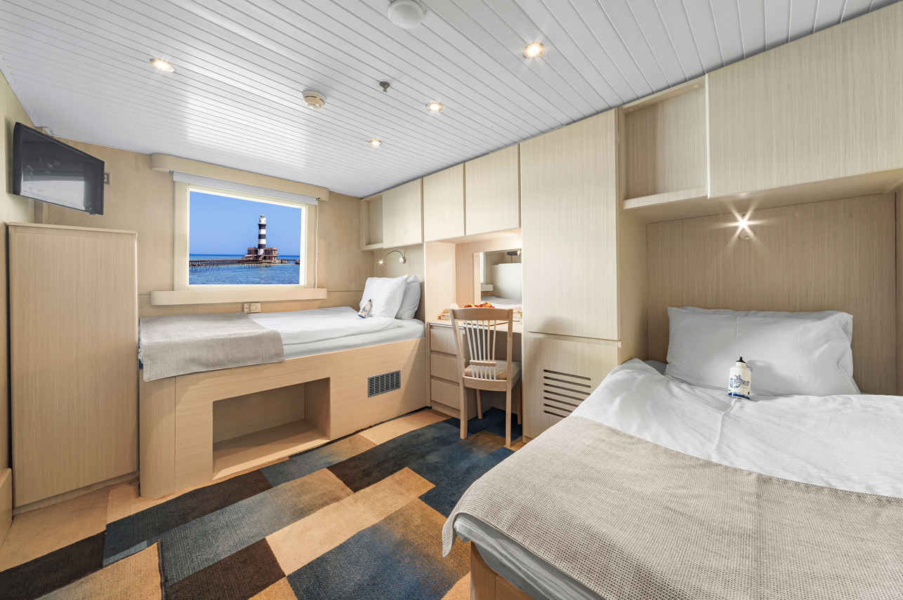 Royal Evolution Liveaboard