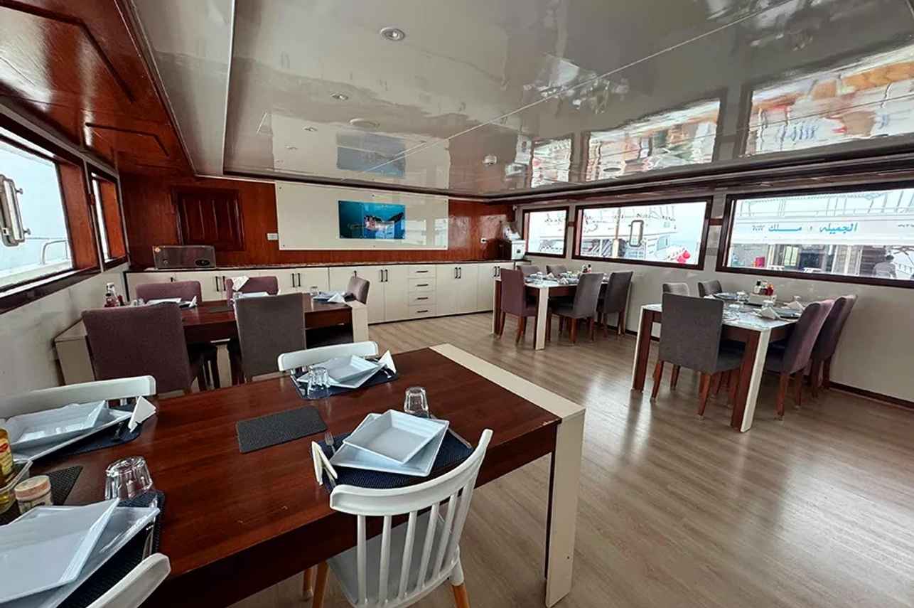 Sea Friend Liveaboard