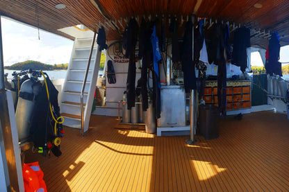 Seadoors