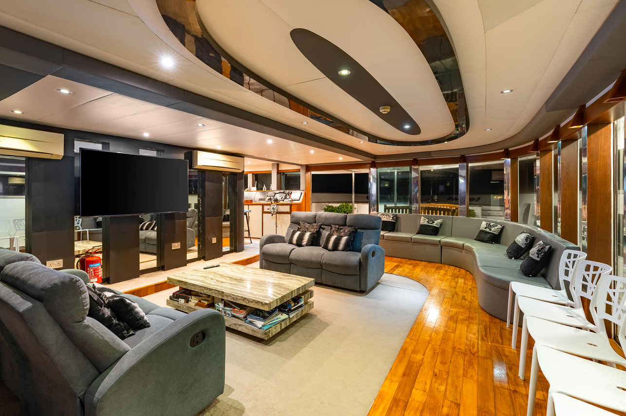 Seafari Explorer 2