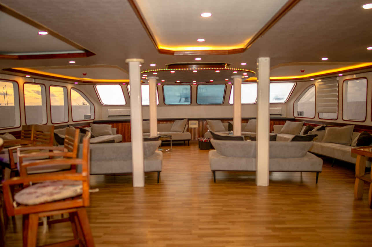 Searose II Liveaboard