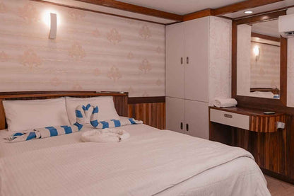 Searose II Liveaboard
