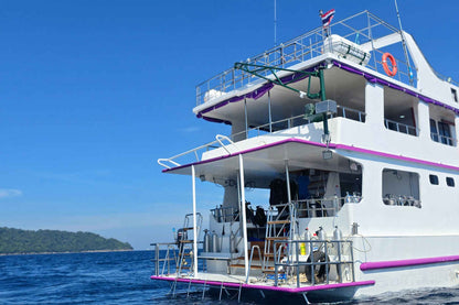 Seatopia Liveaboard
