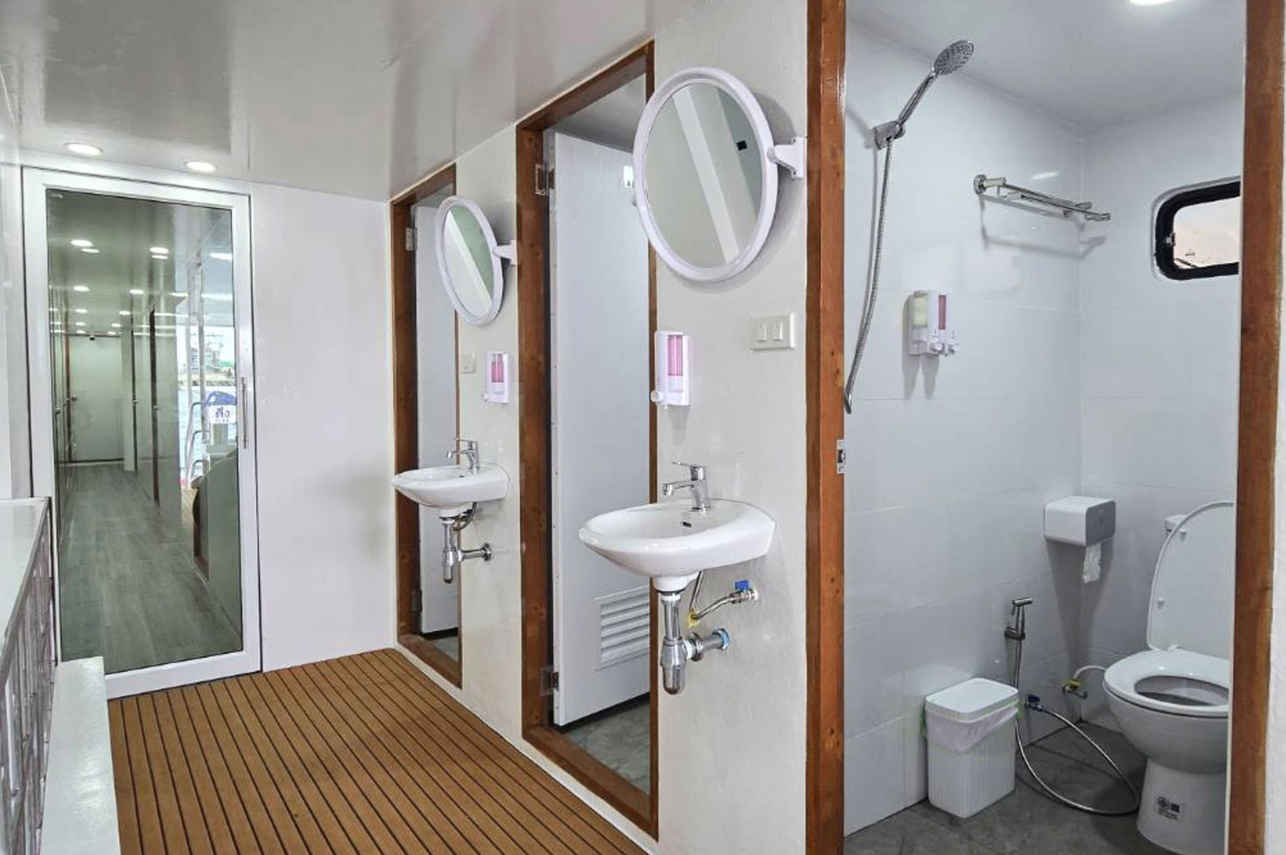 Seatopia Liveaboard