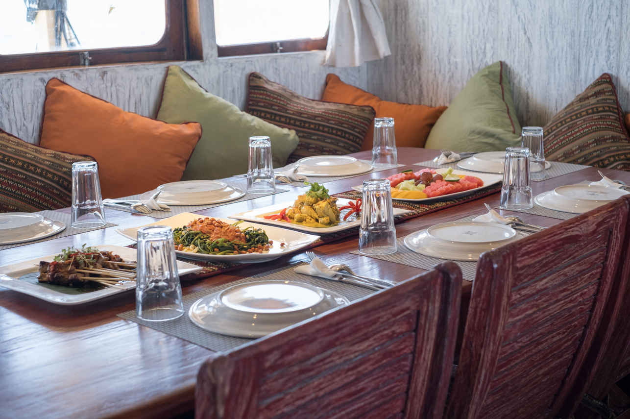 Seven Seas Liveaboard