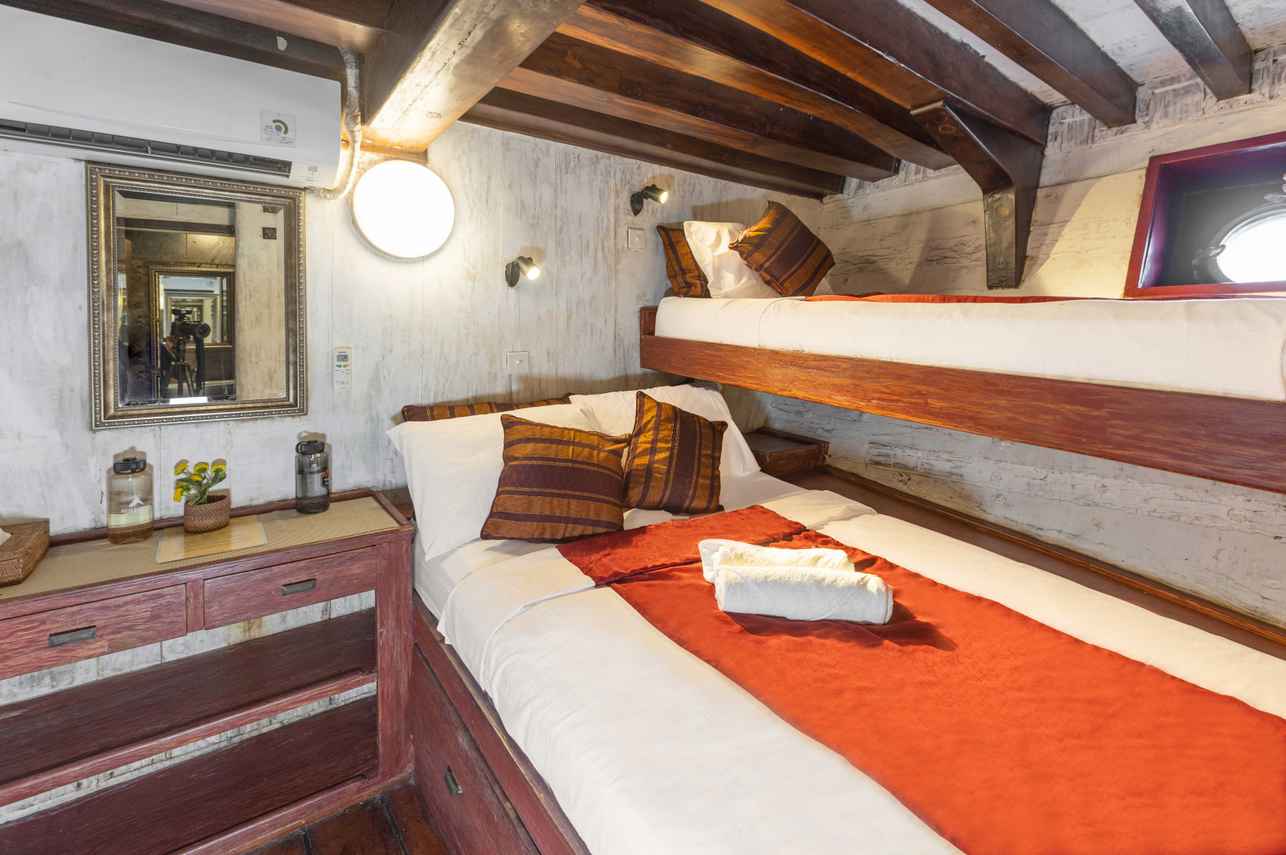 Seven Seas Liveaboard