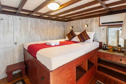 Seven Seas Liveaboard