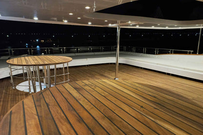 Silky Liveaboard