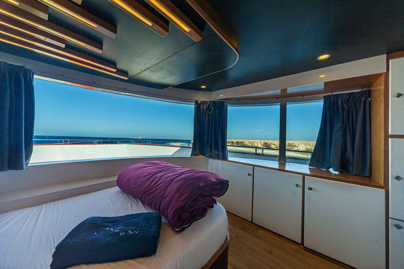 Silky Liveaboard