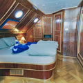 Cabin thumbnail 2