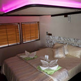 Cabin thumbnail 4