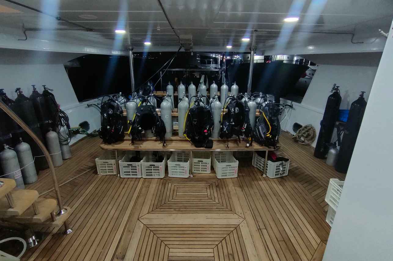 Sunlight Liveaboard