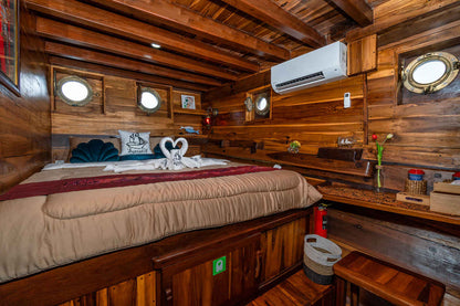 Supraba Liveaboard