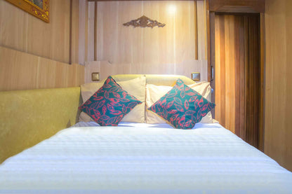 TemuKira Liveaboard