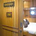 Cabin thumbnail 10