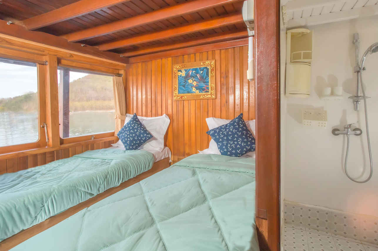 TemuKira Liveaboard