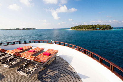 Theia Liveaboard