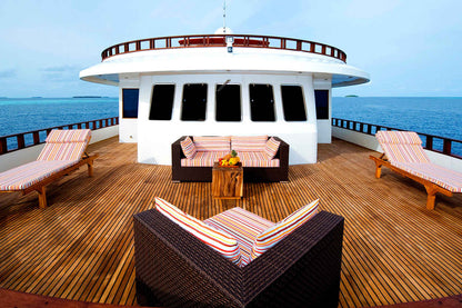 Theia Liveaboard