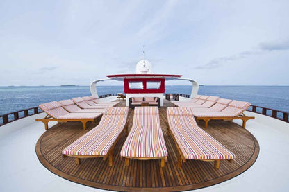 Theia Liveaboard