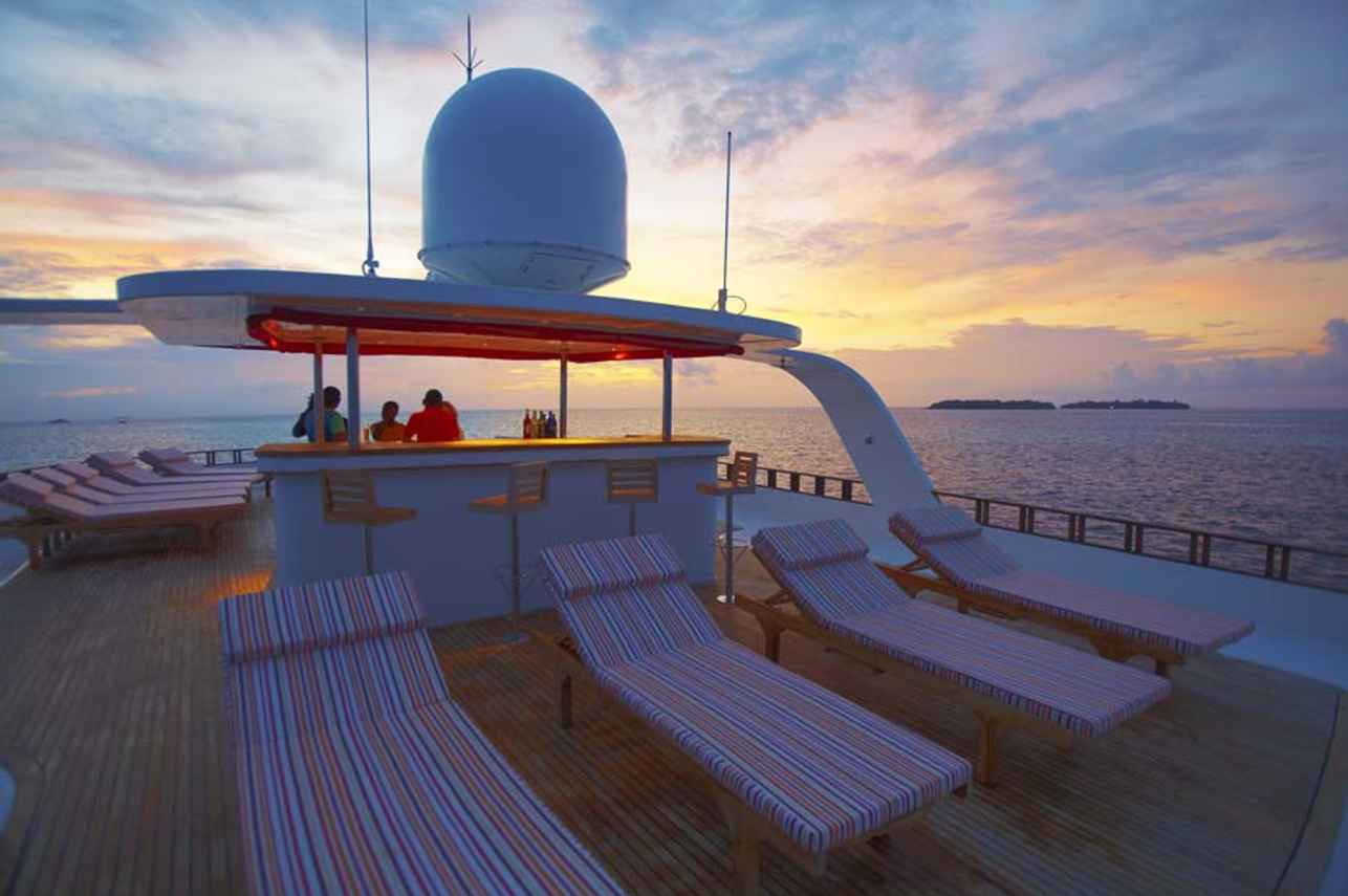 Theia Liveaboard