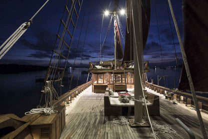 Tiare Cruise