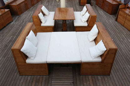 Tiare Cruise