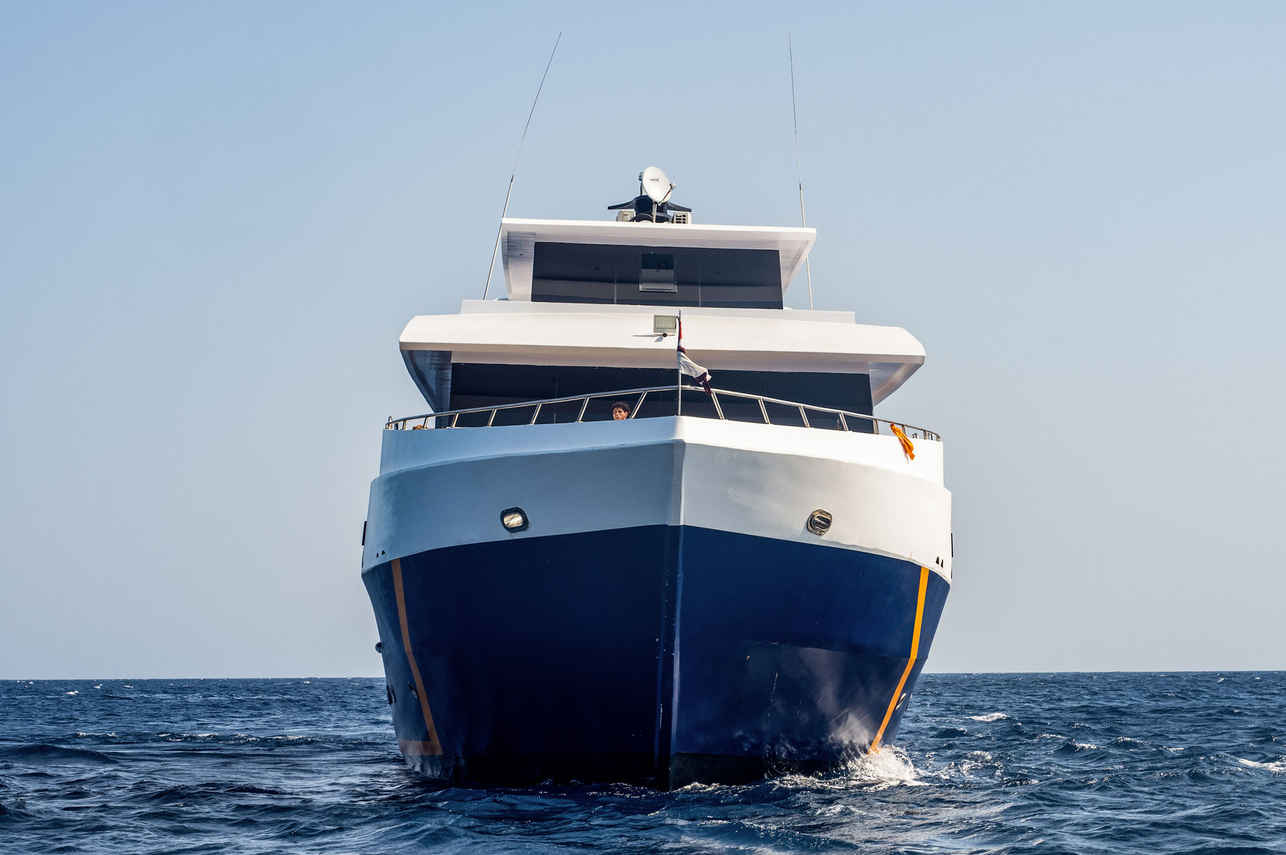 Titan Liveaboard