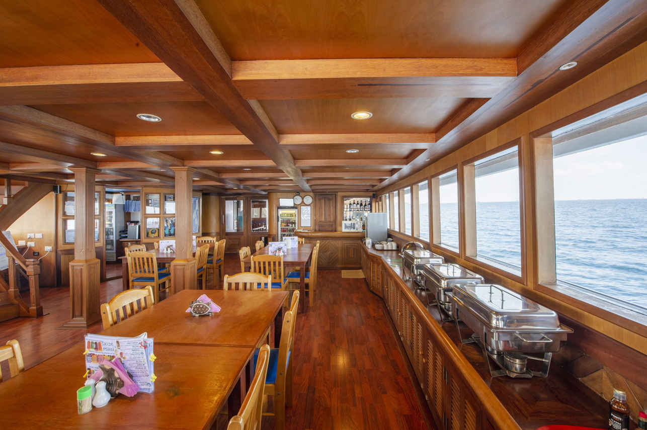 Top Class Cruising - Sachika