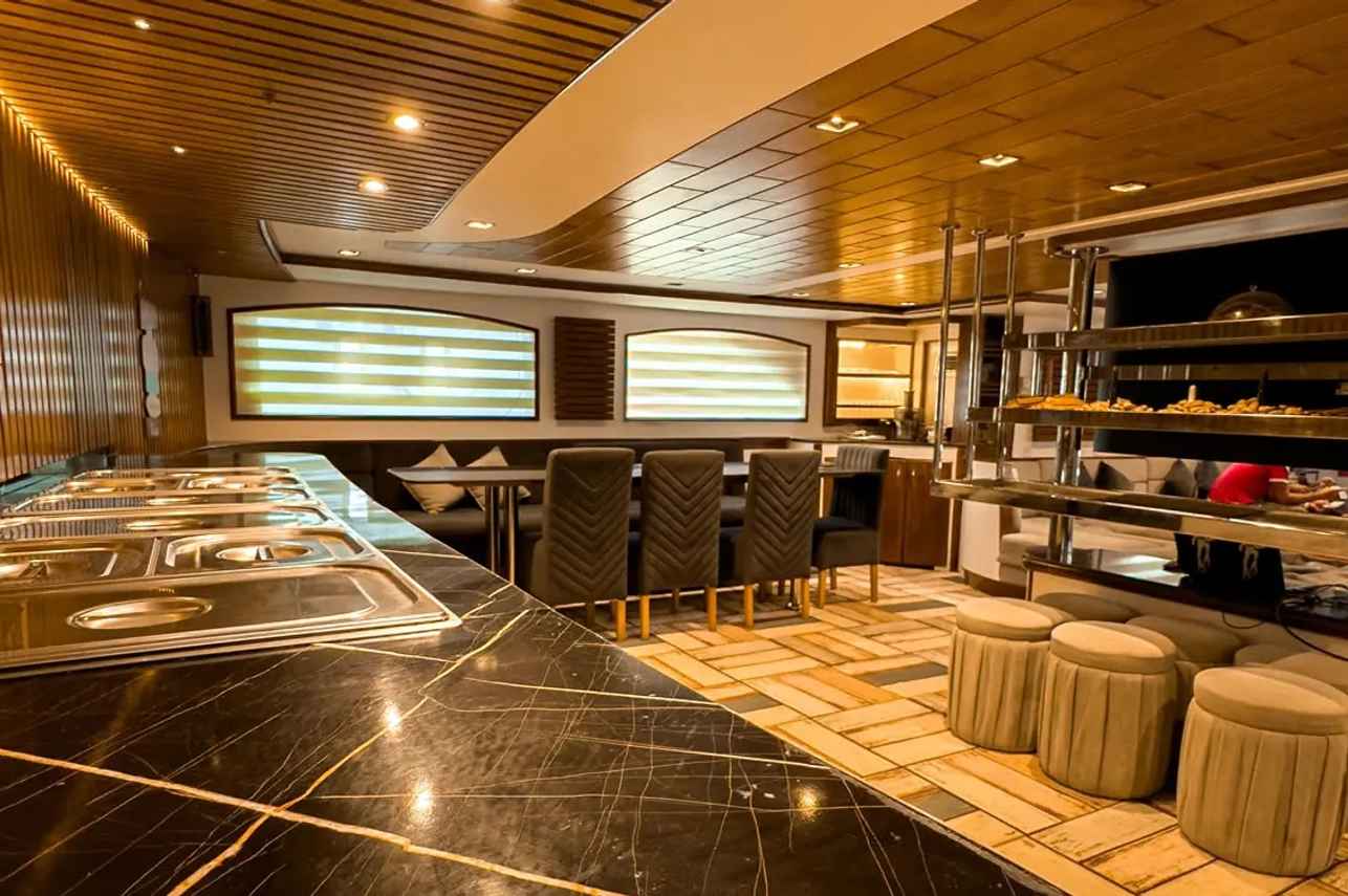 VIP Shrouq Liveaboard