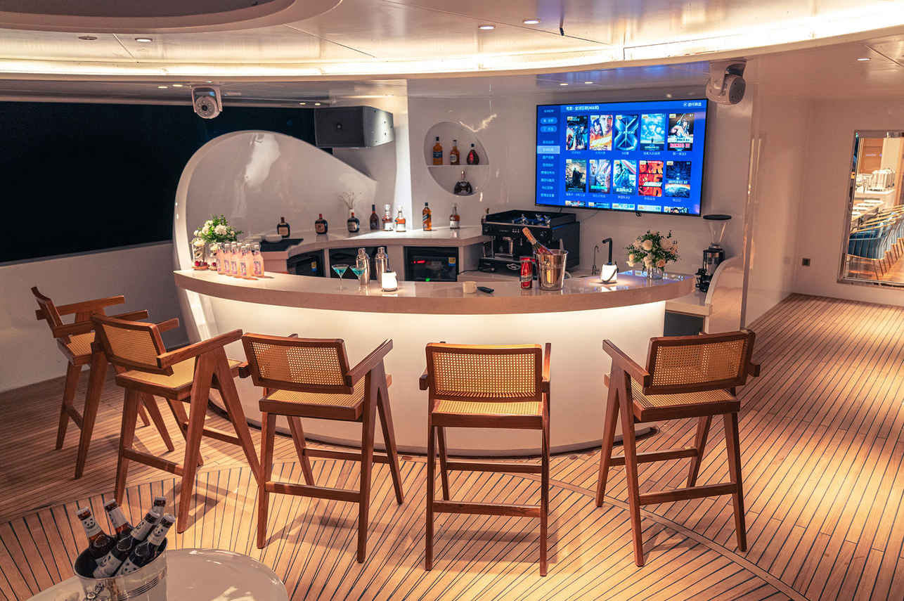 White Pearl Liveaboard