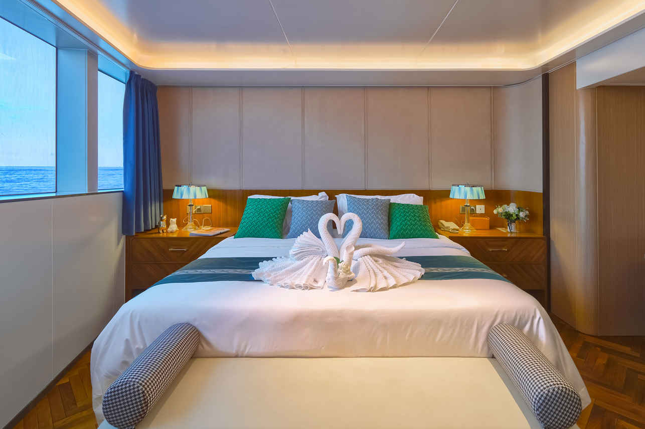 White Pearl Liveaboard