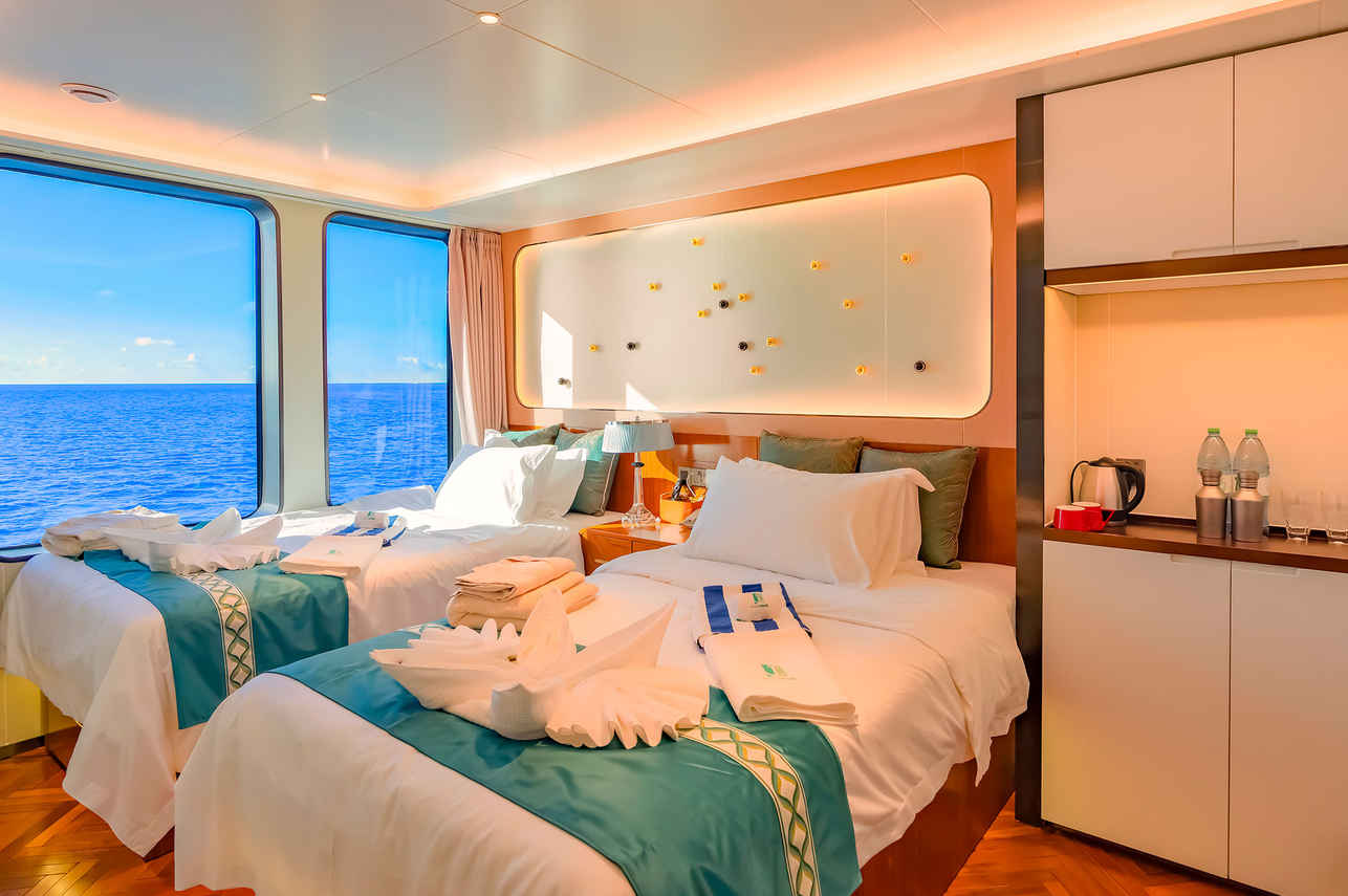 White Pearl Liveaboard