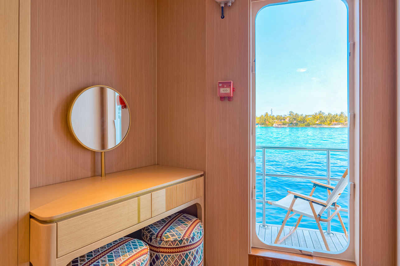 White Pearl Liveaboard