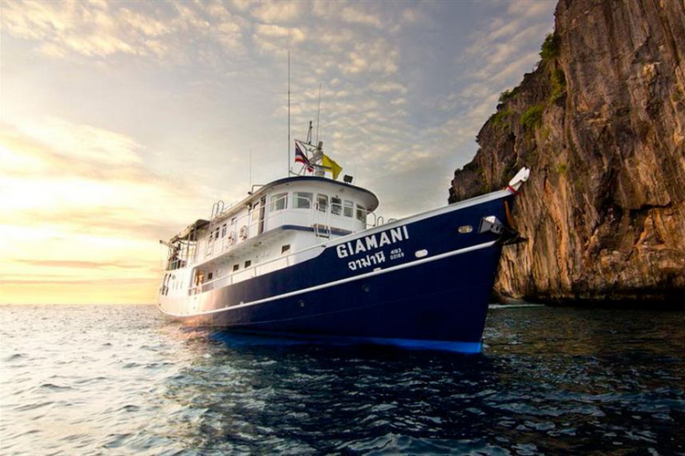 MV Giamani liveaboard dive boat