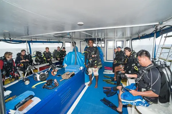 Maldives Emperor Virgo scuba diving review