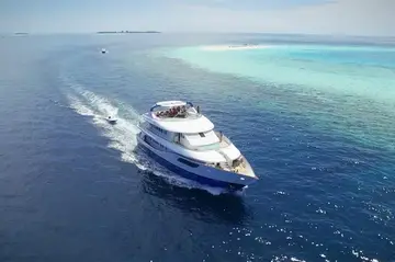 Maldives Honors Legacy liveaboard review